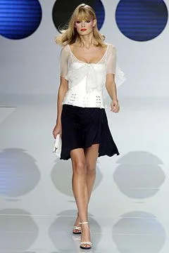 Look 3